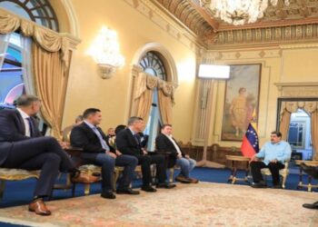 Fuerza Vecinal pidió incluir voto de migrantes en presidenciales de 2024