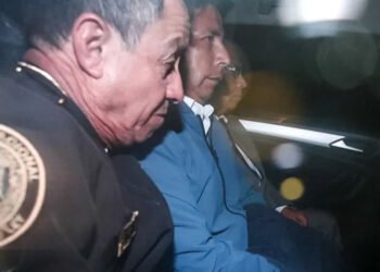 Castillo permanece en detención mientras Boluarte asume retos frente al Gobierno de Perú