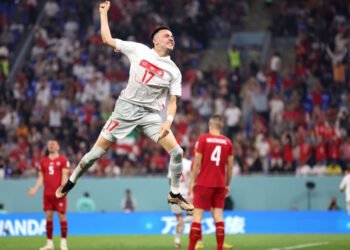 Suiza concretó el objetivo de vencer a Serbia y está en octavos