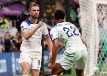 Inglaterra goleó a Senegal y clasificó a cuartos de final