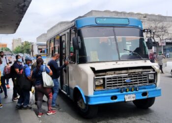 El AMTT sugirió eliminar los colectores de los transportes