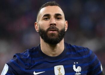 Agente de Benzema afirma que podía haber jugado el Mundial desde octavos de final