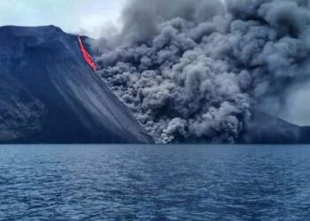 Por erupción de Volcán de Stromboli, decretan alerta naranja en Italia (+Video)