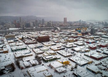 Tormenta helada en EE.UU deja a millones de personas sin electricidad