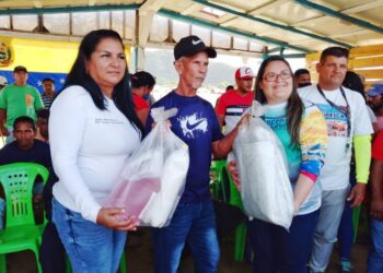 Gobierno otorgó 43 microfinanciamientos a pescadores de Carabobo