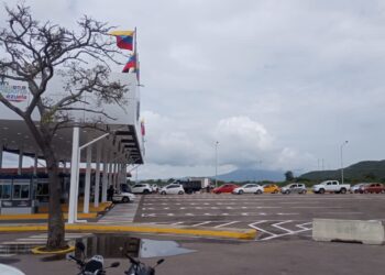 Más de 1300 vehículos han circulado por el puente Tienditas desde su inauguración