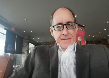 Hugo Santaromita: Los medios deben formar ciudadanos críticos