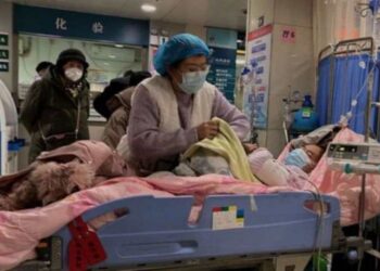 Principales ciudades chinas superan pico de contagios de covid