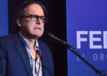 Fernández dijo que Fedecámaras desea la continuidad del diálogo