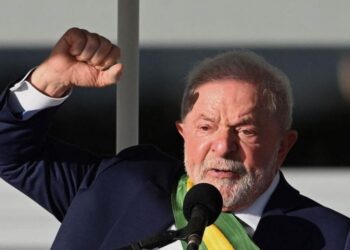 Lula decretó la intervención de las fuerzas seguridad en  Brasilia
