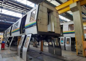 Opositores exigen recuperación de flota de trenes del Metro de Caracas