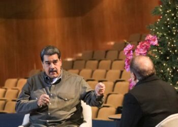 Maduro trabaja en la construcción de un sistema cambiario estable