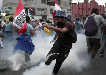 Se eleva a 50 la cifra de fallecidos en Perú por protestas