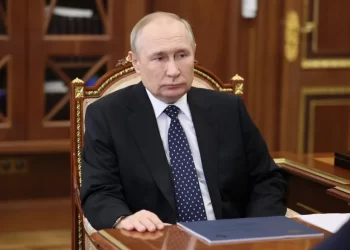 Putin ordena un alto el fuego de 36 horas a partir del mediodía de mañana viernes