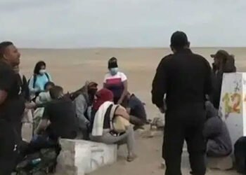 Rescatan a 10 venezolanos en desierto de Perú: Estuvieron perdidos por más de 14 horas