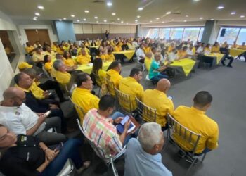 Primero Justicia debate nombre de su candidato a la elección primaria