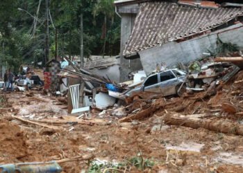 Lula promete “recuperar el estrago” por el temporal que deja 36 muertos y decenas de desaparecidos en Brasil