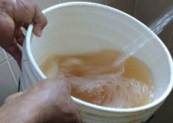 Exvicepresidente de Hidrocapital: Alerta que el agua que reciben los venezolanos está contaminada