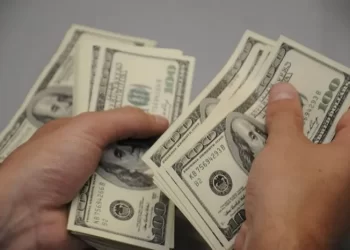 Remesas ya no alcanzan para cubrir necesidades de las familias en Venezuela