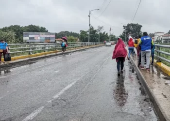 Carretilleros y carrucheros se despiden de la frontera
