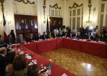 El nuevo proceso constituyente arranca en Chile con el comité de expertos