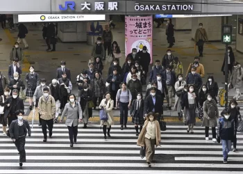 Japón elimina el uso obligatorio de mascarillas luego de 3 años