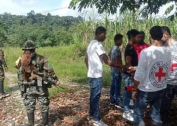 Disidencias de las FARC dejan en libertad a siete secuestrados en Colombia
