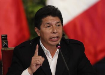 Fiscalía peruana pide ampliar detención de Pedro Castillo en investigación por corrupción