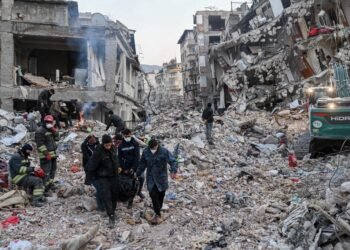 Suben a 45.890 los muertos por terremotos en Turquía