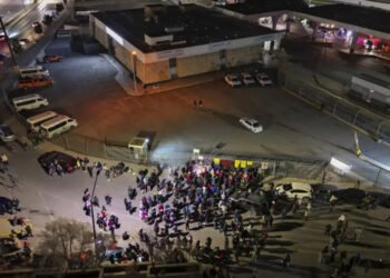 México: guardias del centro migrante quemado no tenían llave