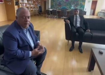 Contralor hizo visita a Pdvsa para revisar auditorías del sector petrolero