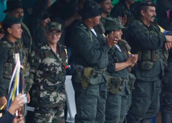 Disidencia de las FARC dice que diálogos con el Gobierno empezarán el 16 de mayo