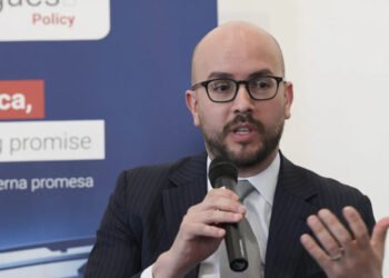 Biden hablará con Petro sobre el levantamiento de las sanciones a Venezuela