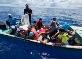 Traficantes engañan a migrantes con rutas falsas desde San Andrés