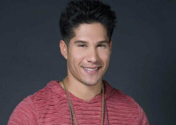 Chyno Miranda reaparece cantando en redes sociales