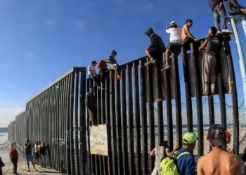 EEUU apura preparativos para llegada de migrantes cuando expire norma fronteriza