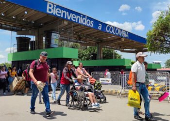Acnur insiste en que Colombia necesita refuerzos para apoyar a migrantes