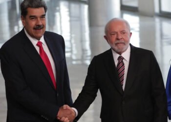 Lula dice que fue “absurdo” que países democráticos reconociesen a Guaidó en Venezuela