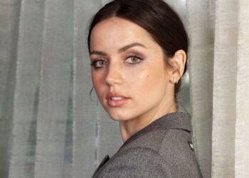 Ana de Armas nunca imaginó que haría películas de acción