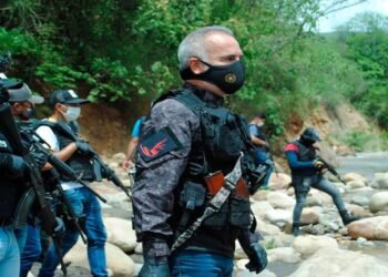 Freddy Bernal reconoce que guerrilleros operan en Venezuela