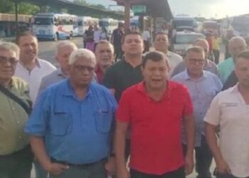 Gremio de transportistas nacionales firmaron acuerdo de trabajo