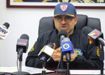 Lacava garantizó que sus funcionarios atenderán emergencia por lluvias en Carabobo