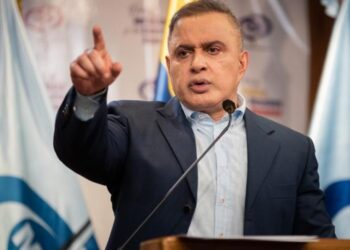 MP imputó a exalcalde Ernesto Paraqueima y ordenó la detención de su hermano