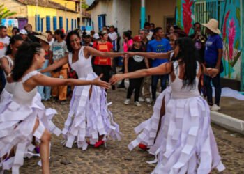 Culminó 1er Festival de Muralismo "Ciudad Mural" en Clarines