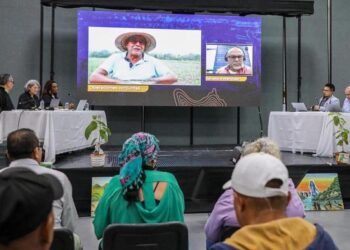 Colombia empieza a planear la búsqueda de desaparecidos enterrados en Venezuela