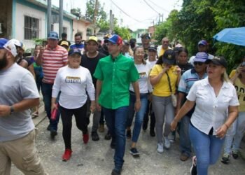 Capriles mantendrá su campaña por la candidatura presidencial a pesar de la agresión
