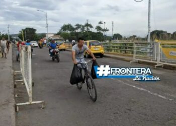 “El puente no es parada”: recuerdan los usuarios a taxistas