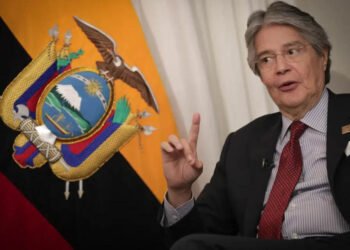 Lasso decidirá “en su momento” si se presenta como candidato a las elecciones de Ecuador