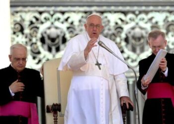 Papa Francisco será operado por riesgo de obstrucción intestinal