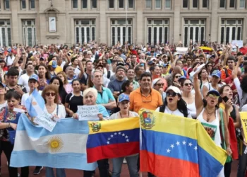 La Fiscalía argentina invoca la jurisdicción universal para investigar violaciones a los DDHH en Venezuela